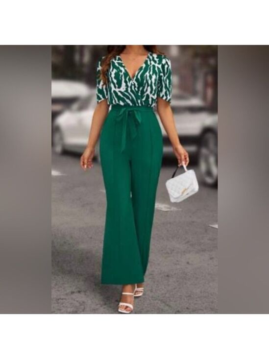 SHEIN Pants - SHEIN Green Zebra Pattern Women’s lightweight Breathable Jumpsuit Size 12